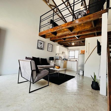 Kates Nest Guesthouse Oshakati Eksteriør bilde