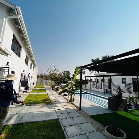 Kates Nest Guesthouse Oshakati Eksteriør bilde