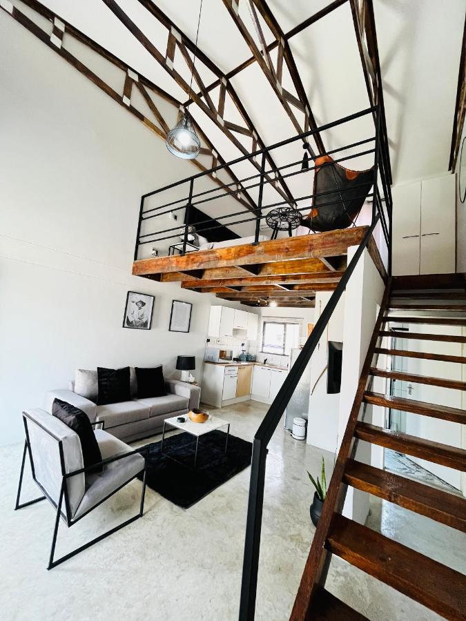 Kates Nest Guesthouse Oshakati Eksteriør bilde