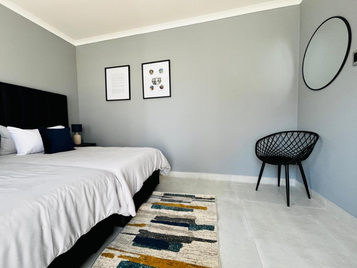 Kates Nest Guesthouse Oshakati Eksteriør bilde